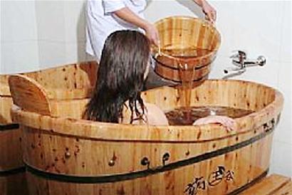 藥浴美容養(yǎng)生 六款藥浴助你擁有完美肌膚！